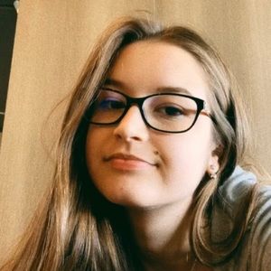 Meet your Posher, Raquel